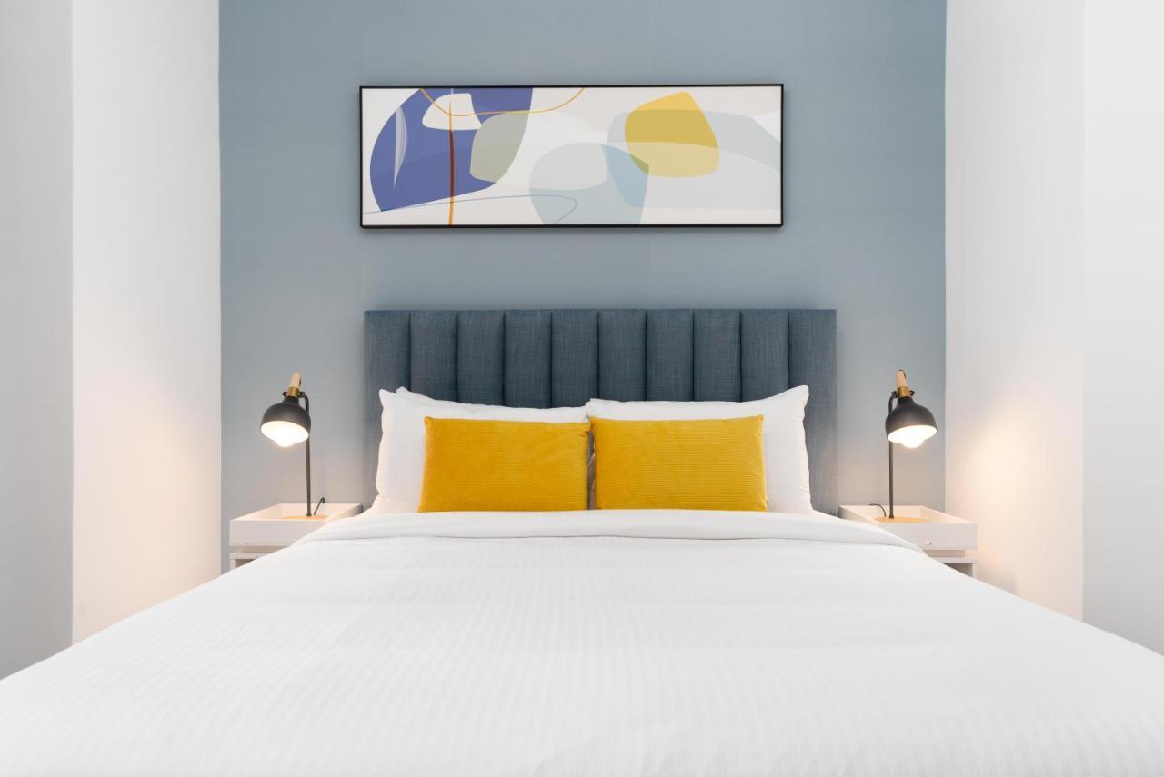 Ultimate Stay / 4 Beds / Burj Khalifa View دبي المظهر الخارجي الصورة