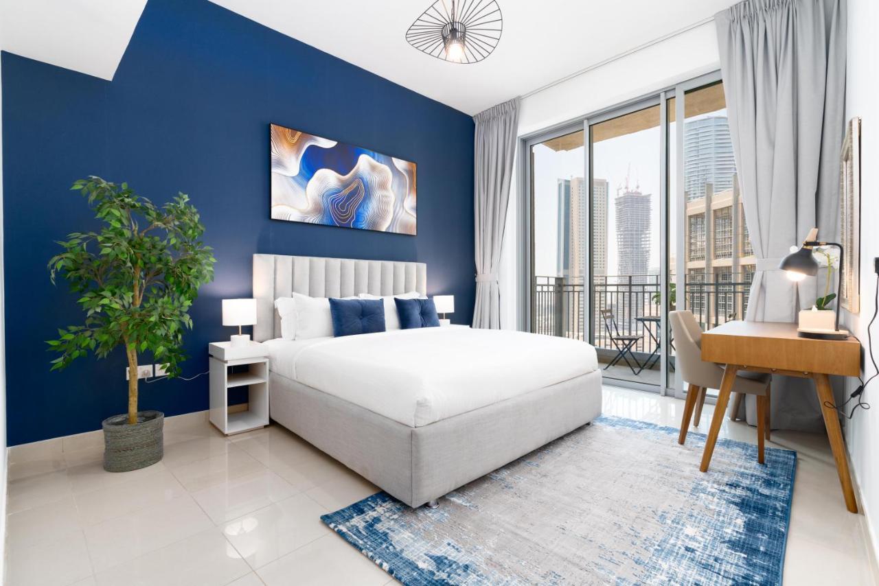 Ultimate Stay / 4 Beds / Burj Khalifa View دبي المظهر الخارجي الصورة